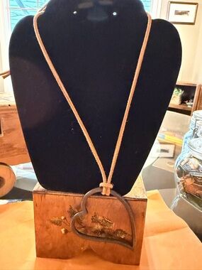 Boutique Boho Heart Pendant Suede Cord Necklace in Tan